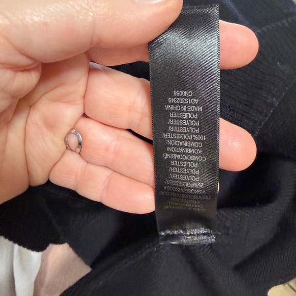 Vintage Black and White Sweater Vest - Picture 8 of 10